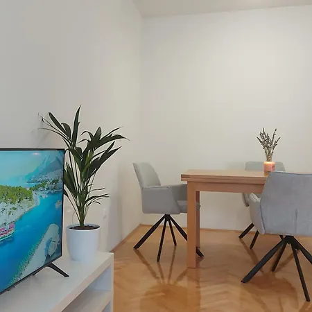 Sylvatica * Makarska